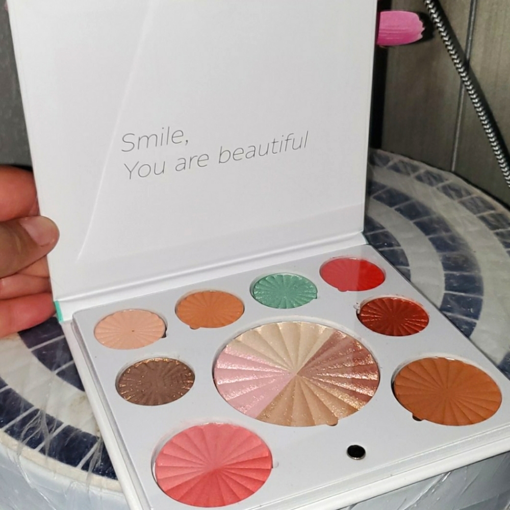 OFRA GOOD TO GO MIX PALETTE